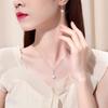 Estilo coreano 925 Sterling Silver Colar de pérolas de água doce Design de nicho feminino Micro-incrustado Pingente de zircão Drop ins Clavícula Cadeia