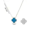 Collar Popular Transfronterizo de Trébol de Cuatro Hojas de Acero de Titanio para Niñas, Lujo Ligero y Versátil Nuevo Conjunto de Cadena Clavicular de Cinco Flores de Doble Cara
