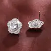Pendientes de Flor de Circonita Estilo Europeo y Americano para Mujer, Lujo Ligero, Gama Alta, Pendientes Sencillos y de Moda para el Día a Día, Pendientes de Venta Caliente Transfronteriza de Temu