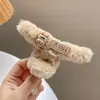 Clip de tiburón de felpa con borlas y lazo para Otoño e Invierno, Accesorio grande para el cabello, Pinza para agarrar la parte posterior de la cabeza, Tarjeta para el cabello femenina, Tocado