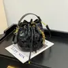 Bolso de Cubo con Cordón de Diseño de Nicho Nuevo 2026 para Mujer, Bolso de Hombro y Cruzado Simple y Versátil, Bolso Exquisito y de Moda para el Trabajo