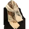 Chal Retro Americano con Estampado de Leopardo para Mujer, Estilo Old Money de Verano, Bufanda de Moda de Lujo Ligero, Bufanda de Seda de Leopardo de Alta Gama