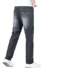 Jeans para hombre 2026 nuevo estilo otoño, corte recto holgado, pantalones de marca de moda para hombre, pantalones largos ultradelgados para hombres de mediana edad