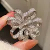 Broche de Fita Elegante Francês Brilhante com Micro Zircônia Exquisito para Mulheres Luxo Casaco Acessórios para Terno Elegante Corsage