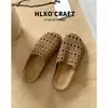 Mules Femininas de Couro Bovino Vazadas com Biqueira Aberta, Novos Mules Slip-On Estilo Birkenstock de Solado Grosso para Uso Externo no Verão 2026
