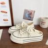 Tênis Feminino Respirável Estilo Coreano Outono 2025 Verão Novos Sapatos Brancos Casuais Versátil Sola Grossa Aumentando a Altura Sapatos de Lona