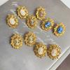 Aretes Medievales Recarvados con Borde Dorado, Tallados Estéreo, Retro Antiguos para la Cabeza, Estilo Hong Kong, Artísticos Retro