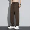 Nuevo Modelo del Fabricante de Origen: Pantalones Deportivos Cortos de Verano Finos de Secado Rápido, Holgados, Pierna Recta, con Efecto de Caída de Seda de Hielo para Hombre
