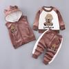 Traje de Inverno de Veludo com Desenho para Crianças 2025 Novo Inverno Meninos e Meninas Macacão de Veludo Chapéu Esquilo Conjunto de Três Peças