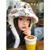 Novo Chapéu Lei Feng de Pelúcia Espesso Estilo Fair Isle para Mulheres, Chapéu Quente de Inverno para Ciclismo com Proteção de Orelha, Chapéu Aviador com Amarração para Afinar o Rosto