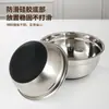 Tazón para mezclar de acero inoxidable al por mayor del fabricante, engrosado con tapa, base de silicona negra antideslizante, con escala, para hornear y ensalada
