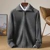 Cárdigan de lana 100% pura para hombre con cuello de solapa y cremallera completa, tejido, nuevo estilo otoño e invierno, suéter de cachemira grueso para usar como prenda exterior
