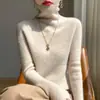 Ropa de calle de primera línea transfronteriza 2026 otoño/invierno para mujer, suéter base de punto sin costuras ajustado de cuello alto acanalado