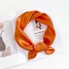 Pañuelo de Seda de 60cm Color Puro Pañuelo Cuadrado Pequeño Imitación Seda Europeo y Americano Chal de Satén Pañuelo Pañuelo Simple Pañuelo para la Cabeza Venta al por Mayor Transfronteriza