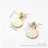 Pendientes de Concha y Perlas de Playa Oceánica Frescos de Verano Estilo Resort Sentido de Diseño Nicho Versátiles Artísticos Modernos