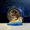 Cristal Galaxia Grabado 3D de Astronauta Luz Nocturna Luminosa de Escritorio Adorno Decorativo como Regalo para Compañeros