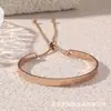 Pulsera de Acero Titanio Grabada por una Cara Más Vendida de Amazon, Tamaño Ajustable, Pulsera Unisex de Acero Inoxidable