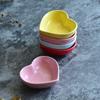 Plato Pequeño para Salsa Cerámica Postre Bol Pequeño Material Resistente a Altas Temperaturas Plato Molde para Hornear Forma de Corazón Pequeño Plato de Corazón