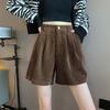 Shorts de veludo cotelê de cintura alta feminino outono e inverno 2024 novo shorts casuais de perna larga em linha A marrom leite
