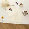 Roupa de Verão Nova Estilo para Bebê Menina Conjunto Sem Mangas de Seda de Gelo Moda e Fofo Estampa de Desenho Animado Conjunto de Duas Peças para Crianças Pequenas e Médias