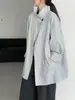 Luego, el gabán estrella~ Gabán casual de estilo coreano, talla grande, con cuello alto para mujer, chaqueta de color block a rayas para mujeres petite 5085