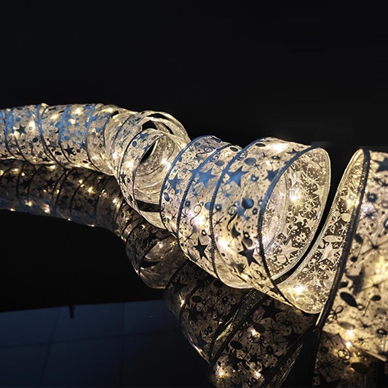 银色彩带+暖白灯