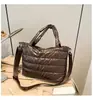 Bolso de Hombro de Algodón con Relieve Rayado de Alta Calidad, Moderno, Sencillo, Versátil, Bolso Tote de Gran Capacidad, Bolso Grande Transfronterizo