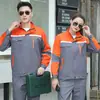 Encuentra conjuntos de ropa de trabajo de manga larga hechos de fábrica para hombres, ropa de protección laboral al por mayor, uniformes de taller de fábrica, uniformes resistentes al desgaste para reparación de automóviles, tops reflectantes