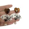 Pendientes de abanico en relieve de estilo chino para mujer, nuevos pendientes de nicho 2024, pendientes de temperamento retro únicos, pendientes de alta gama
