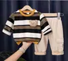Conjunto de dos piezas para niños a rayas de felpa con forro polar, sudadera y pantalón de trabajo para bebé, conjunto de ropa de otoño e invierno para niños