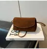 2026 Nova Moda Outono e Inverno Retrô Comutador Bolsa Quadrada Pequena Estilo Coreano Grande Capacidade Simples Versátil Ombro Transversal Bolsa Feminina