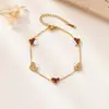 Pulseira Clássica de Aço Titânio Trevo de Quatro Folhas Cinco Flores Transfronteiriça para Mulheres, Estilo Moderno de Luxo Leve de Alta Qualidade com Joias de Aço Inoxidável Incrustadas de Diamantes