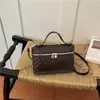 Bolsa de mão de luxo para mulheres 2026 nova moda tendência versátil bolsa de ombro para o dia a dia bolsa transversal de luxo leve estilosa