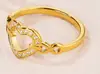 Diseño original de nicho anillo con forma de corazón simple amor anillo chapado en oro en stock
