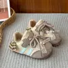 Zapatos de Entrenamiento Alemanes de Ante para Niños Pequeños Zapatos de Suela Suave para Bebé Zapatos de Algodón Nuevos de Otoño e Invierno Zapatos Casuales Antideslizantes para Caminar para Niños de Moda