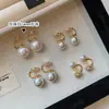 Presilhas de Orelha de Pérola Falsa de Alto Padrão Estilo Francês para Mulheres Sem Orelhas Furadas, Argolas de Orelha com Design Exclusivo, Joias de Orelha de Luxo Leve para Atacado