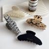 Estilo coreano de lujo ligero Pinza de garra ovalada de alta calidad Pinza para el cabello de acetato Tamaño grande Pinza de tiburón Pinza para el cabello Recogido de cabello Estampado de leopardo Accesorios para el cabello para mujer