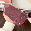Funda Magnética para iPhone 17 con Tacto de Piel de Cordero, Funda Protectora para Hombre para Apple 16 Promax, Modelo Nuevo 15
