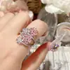 Anel Camélia Sonho de Meio Verão Série Diamante Rosa para Mulheres, Banhado a Ouro 18K Micro-Incustado Estilo Coreano Ultra Brilhante Joia de Pulseira de Luxo Leve