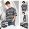 Camiseta Retro Rayada de Peso Pesado de la Marca de Moda Yitai para Hombre, Versátil Camiseta Vintage de Manga Corta para Hombre, Moda Urbana Lavada de Cuello Redondo al por Mayor