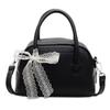 Bolso de mujer de primavera 2025, diseño de nicho de moda, informal, sencillo, pequeño, cuadrado, bolso de mano, bandolera de hombro.