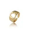 Joyería europea y americana moda creativa anillo de 26 letras inglesas dorado apertura ajustable anillo de temperamento para dama