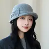 Nuevo sombrero de lana retro de tweed estilo francés para mujer, moderno sombrero de pescador de lana para otoño e invierno, sombrero tipo cubo elegante y que adelgaza el rostro