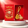 Chaveiro Pingente Dourado do Ano da Ovelha com Decoração em Folha de Ouro Conjunto em Caixa de Presente Personalizado para Negócios Presente Personalizado Atacado