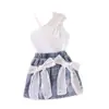 26 atuendos de verano para niñas europeas y americanas: Top sin hombros con lazo y falda vaquera de perlas, elegante y chic, directo de fábrica