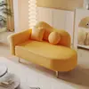 Salón de apartamento pequeño, sofá chaise longue de almacenamiento, sillón reclinable estilo europeo, dormitorio, mini tienda de ropa, área de descanso, individual, minimalista