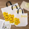 Tienda para Mamás y Bebés Bolsas Tote de Tela No Tejida para Niños para Ropa, Bolsas Grandes y Pequeñas, Empaque de Dibujos Animados, Bolsas de Regalo Ecológicas, Hechas a Medida