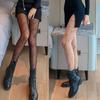 Medias de Seda Negras Letra B para Mujer Verano Finas Sexy Antienganche Mallas de Seda Negras Luz para Piernas Artefacto Carne Falsa en