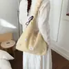 Bolso de Hombro de Felpa Dulce Floral Estilo Japonés para Mujer, Nuevo Bolso de Hombro Plegado Estilo Perezoso, Bolso de Bollo de Nicho para Commuter