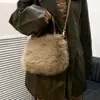 Bolso peludo nuevo para Otoño e Invierno 2024 de Piel Sintética de Zorro con Correa Cruzada al Hombro Bolso Tote de Alta Gama Bolso de Mano Versátil para Mujer